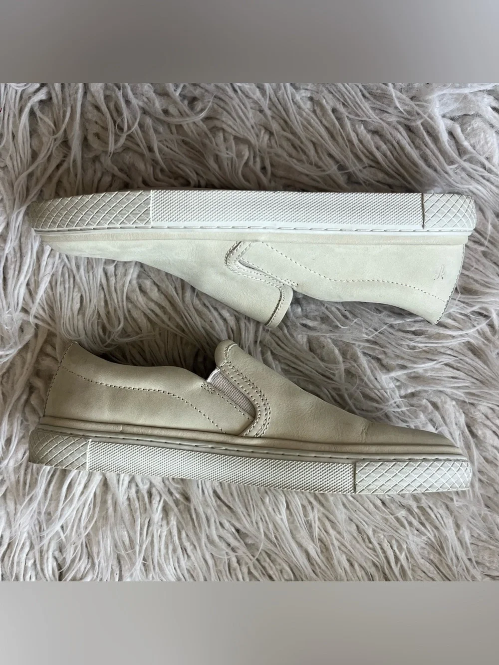 Frye Ivy Slip On Leather Off White Sneakers Shoes 3481157 Size Men’s 7.5